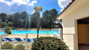 Bungalow de 3 chambres avec piscine partagee sauna et jardin amenage a Saint Jean de Monts a 3 km de la plage C